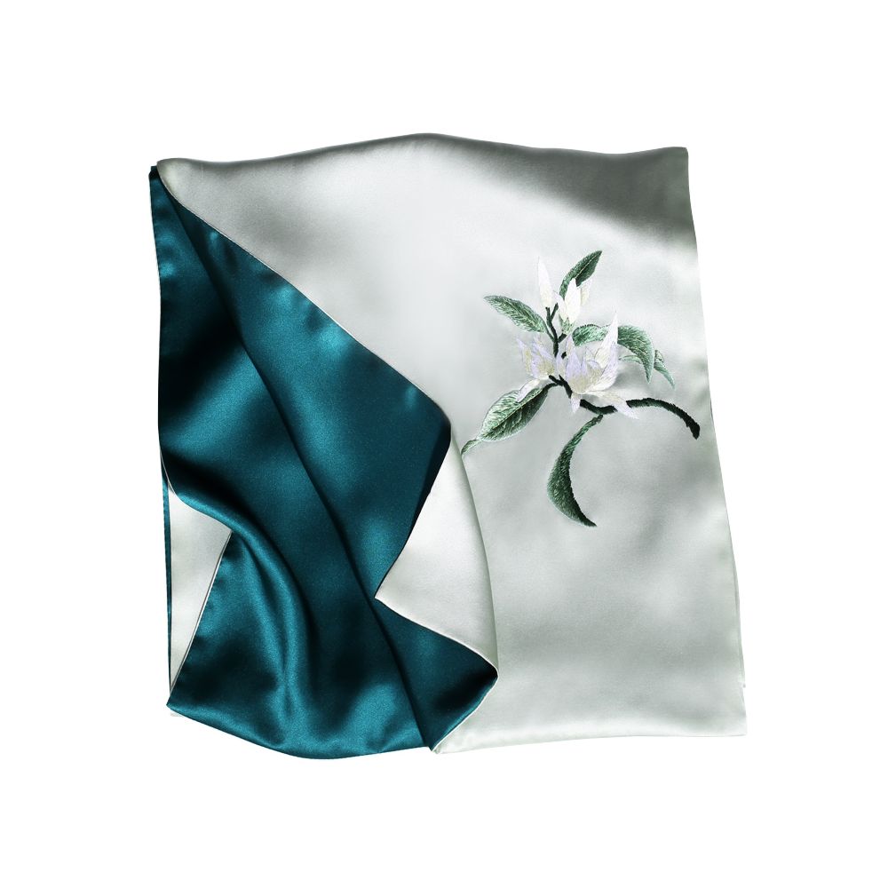 Silk scarf for women in spring and autumn embroidered with Suzhou draped with mulberry silk high end gift for mothers embroidered with Suzhou green silk scarf image 5