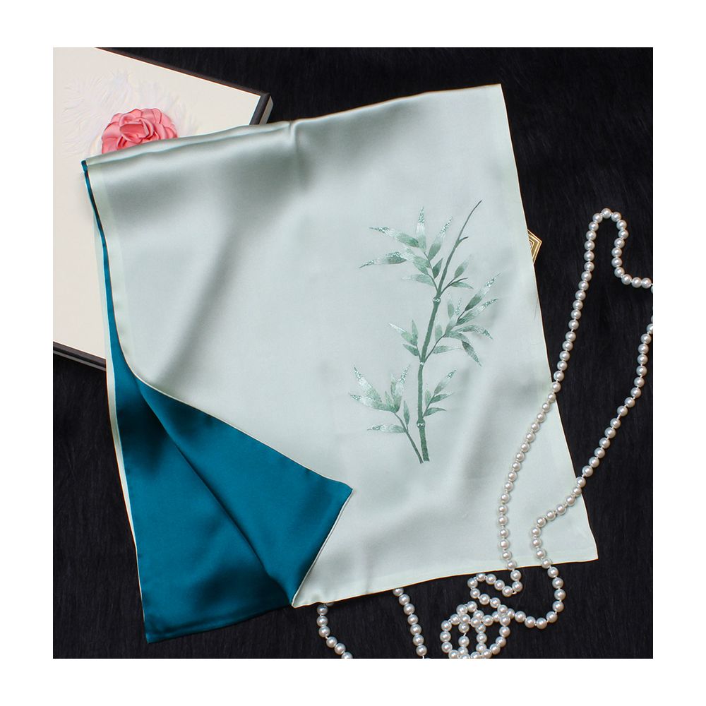 Embroidered mulberry silk long scarf middle aged men and women s silk scarf embroidered Suzhou silk Suzhou embroidery special souvenir image 5