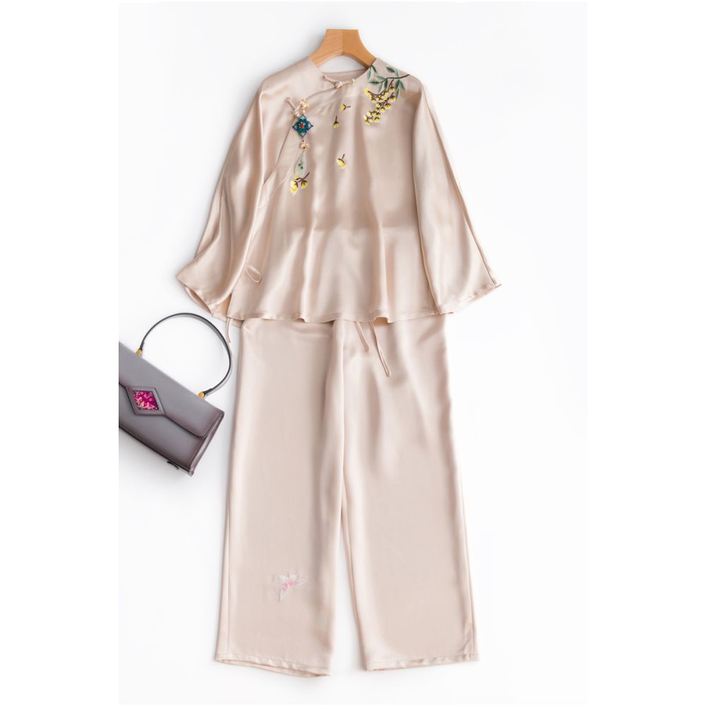 Offline Blood Loss Price CPP755 Acetate Satin Chinese Style Embroidery Hanfu Top Chinese Women s Embroidery Home Furnishings image 27