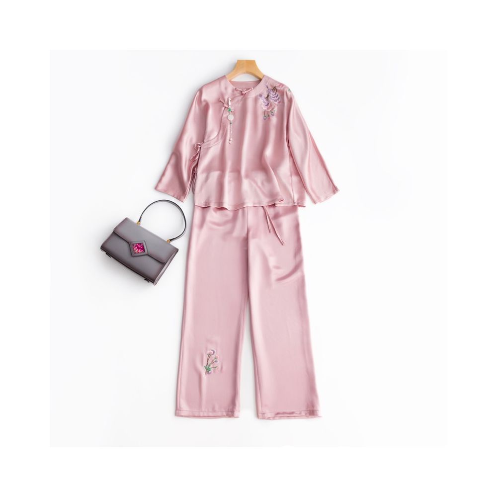 Offline Blood Loss Price CPP755 Acetate Satin Chinese Style Embroidery Hanfu Top Chinese Women s Embroidery Home Furnishings image 65