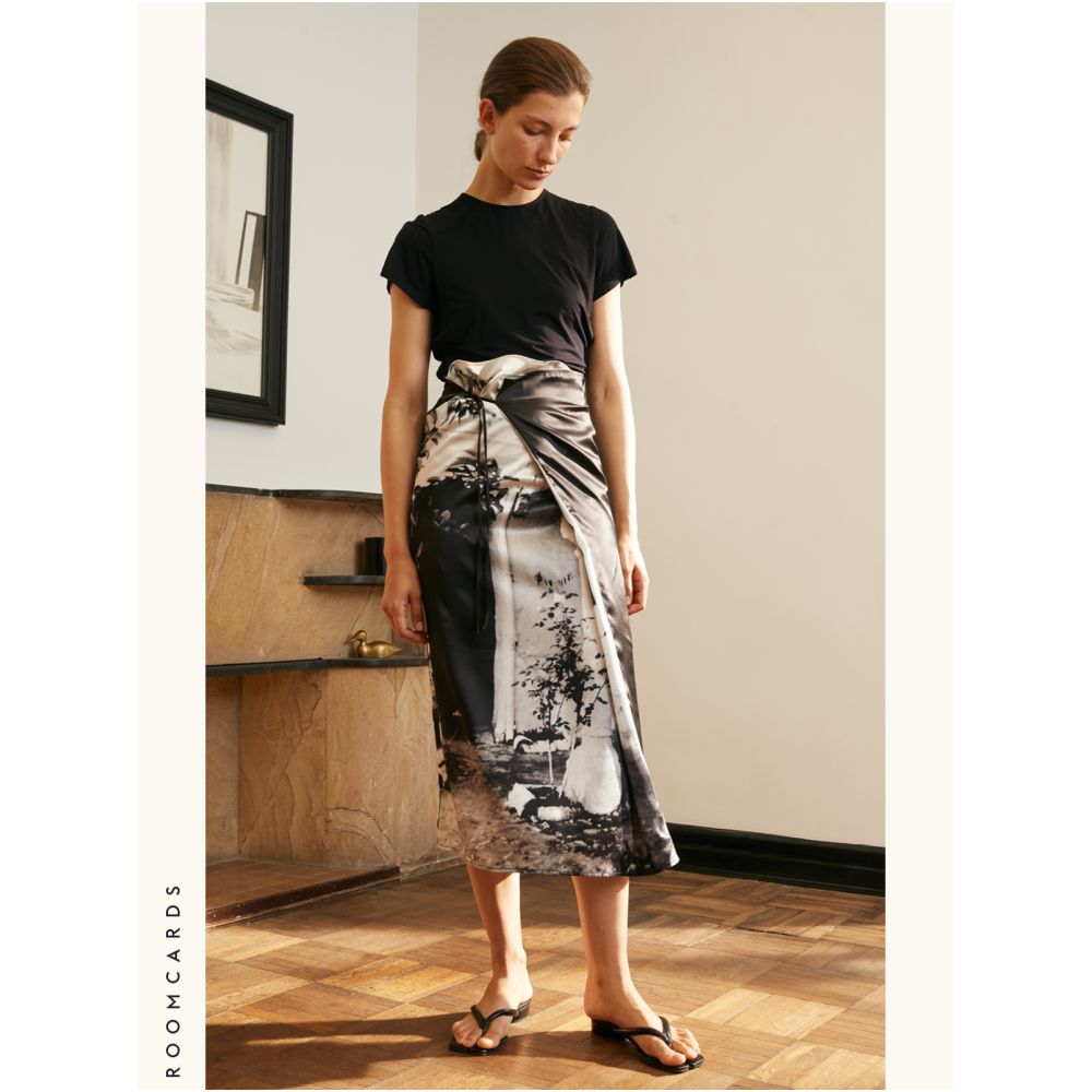 ROOMCARDS Independent Designer Retro Photo Print Splicing Pure Silk Wrap Skirt Multi Wear Strap Half Skirt image 2