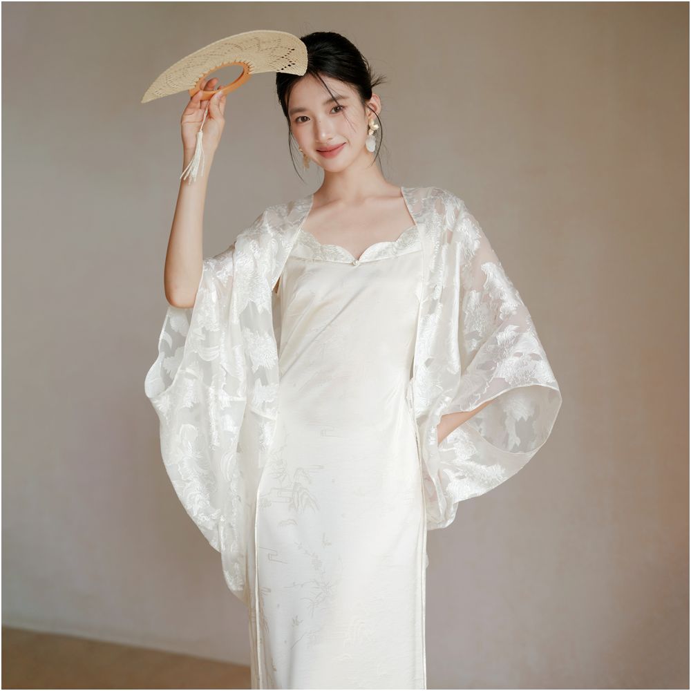 New Chinese style top with a relaxed summer and autumn vibe featuring a relaxed Chinese style high end floral cut cardigan and batwing sleeves image 26