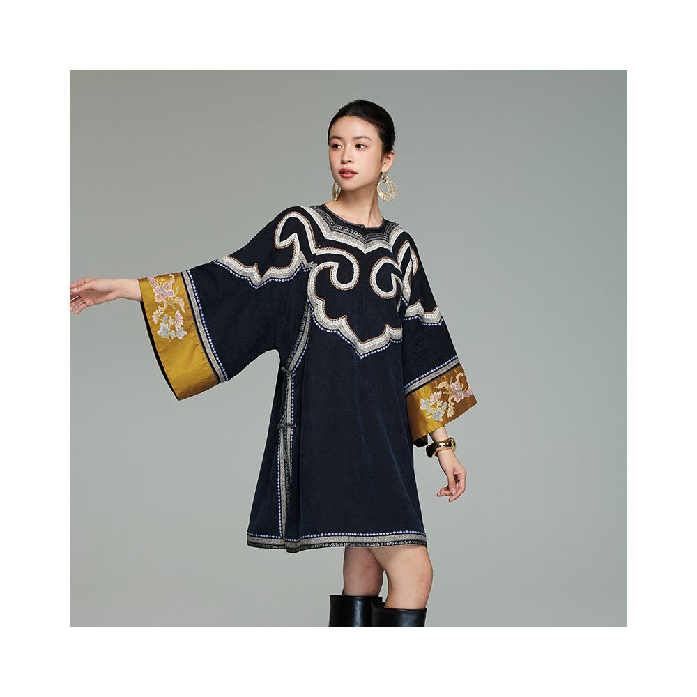 First Encounter with Thirteen Mothers Shanghai Non Fragrant Cloud Yarn Silk Dress New Chinese Style Mulberry Silk Hanfu Dress image 3