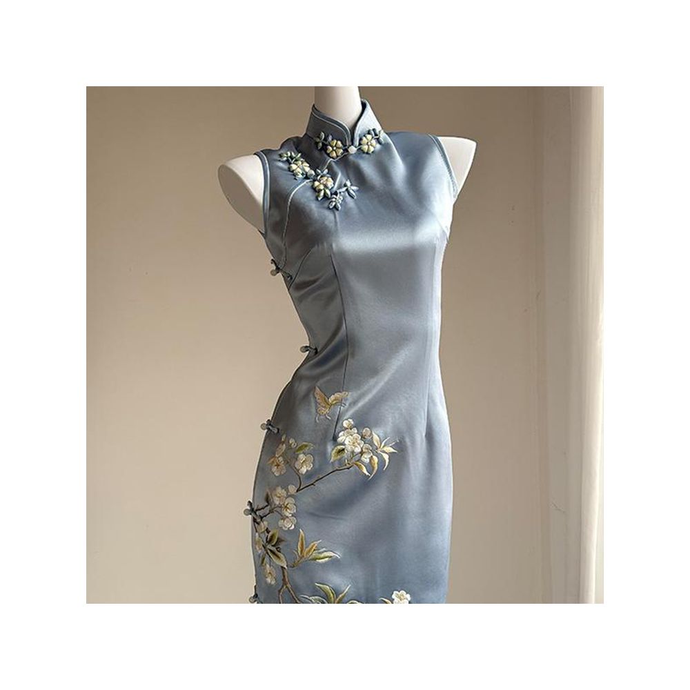 New Chinese style cheongsam toast dress engagement dress skirt high end light luxury niche banquet heavy embroidery dress image 4