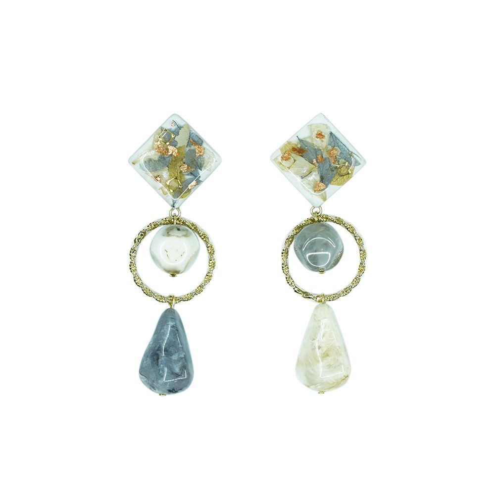 MiraFlora s original design is full of starry sky irregular stone asymmetrical real flower personalized ear clip earrings image 5