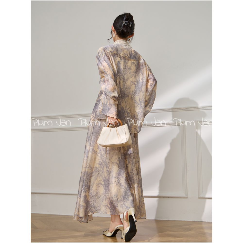 Plum Jan temperament a complete set of ootd wear lace printed shirt and skirt very beautiful early autumn suit image 4