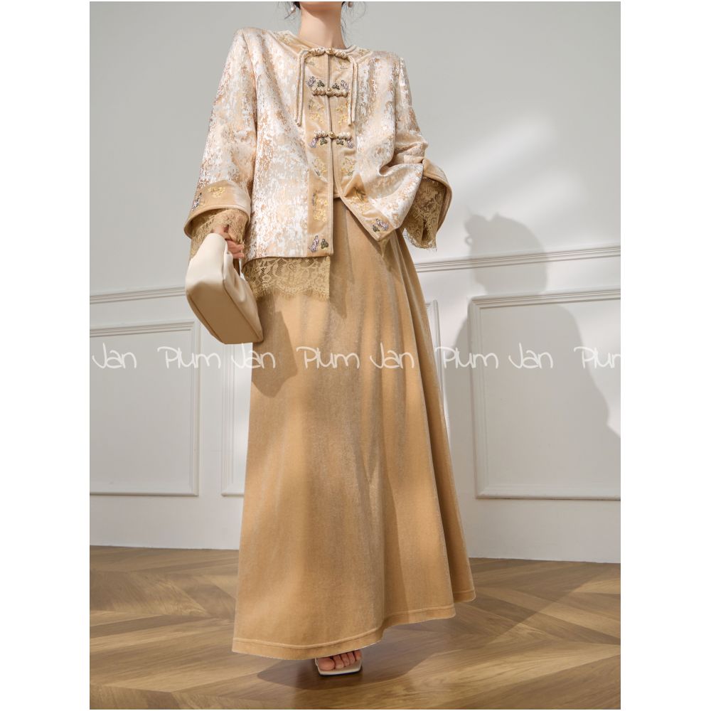 Plum Jan Early Autumn New Style Lace Hollow Splicing New Chinese Short Coat Half Skirt Set for Women image 9