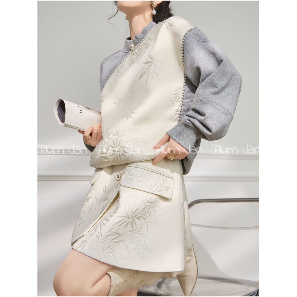 Plum Jan 2025 spring outfit with a complete set of new Chinese style suit skirt high end two piece women s clothing image 7