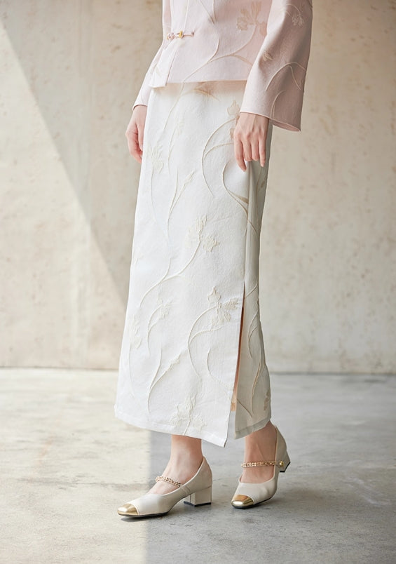 ASAYA4892 – Ivory Blossom Jacquard Skirt 🌸✨