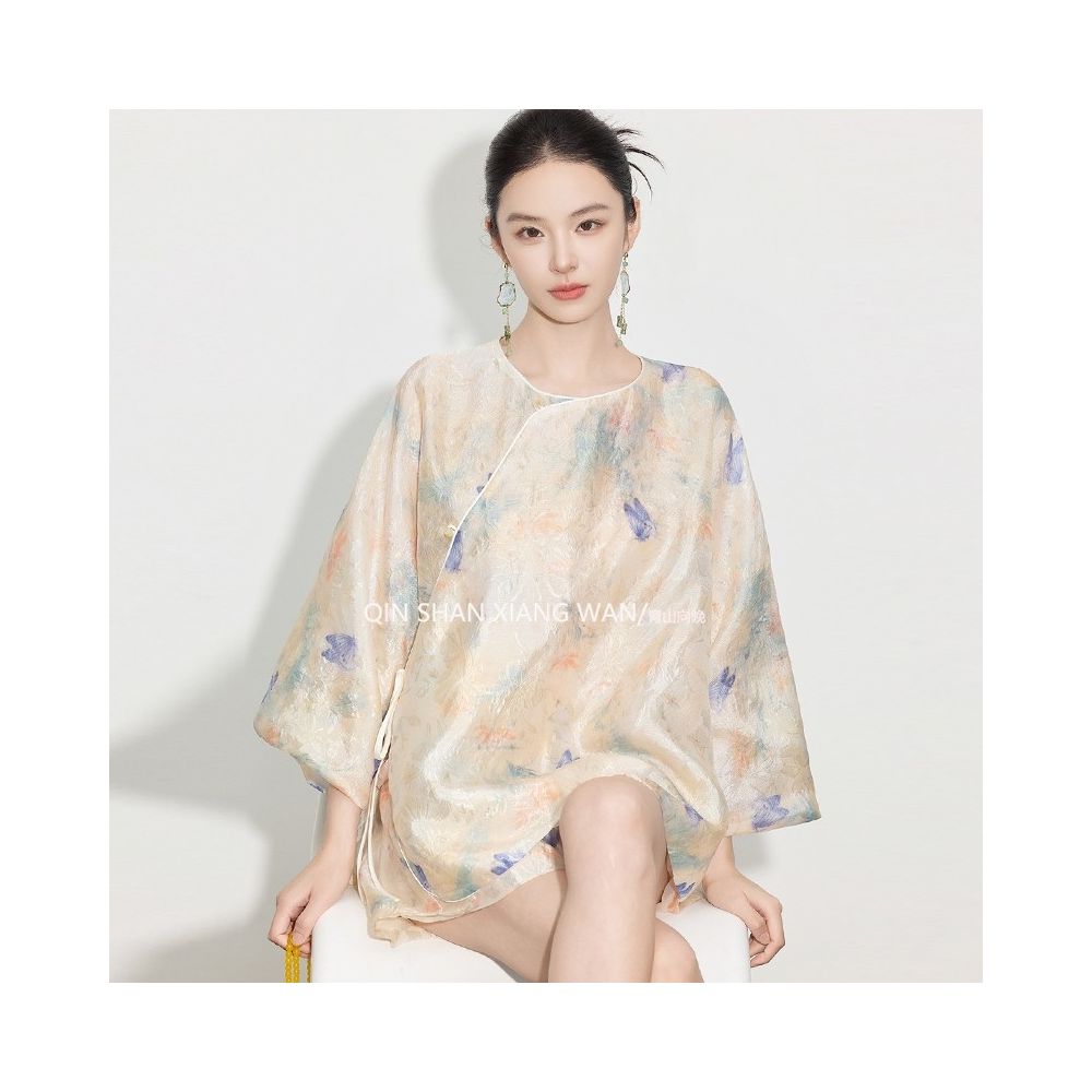 Fengxin Summer Light Chinese Style New Chinese Style Aging Jacquard Top Exquisite Western Style Loose Shorts Two Piece Set image 3