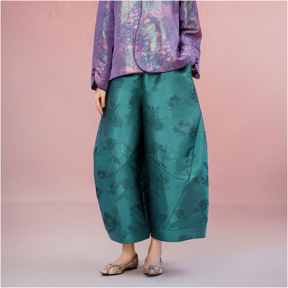 ASAYA5838 – Imperial Bloom Jacquard Pants 🌸👑