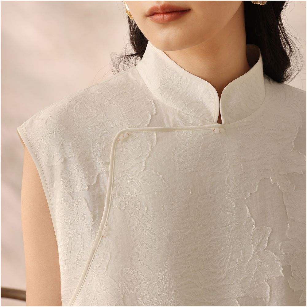 Ruyi Lianyun Junyao Stand up Collar Embroidered Dress with Cutout Floral Print New Chinese Style Jade Bead Sleeveless Long Dress image 5