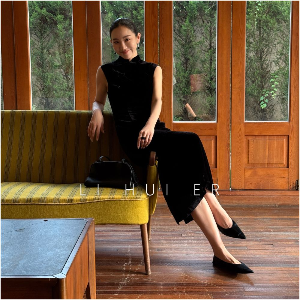 LiHuiEr s empty folded velvet sleeveless dress for women in autumn and winter with a high end feel and a new Chinese qipao skirt image 0