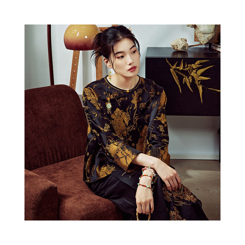 Moyu 2025 Autumn New Chinese Style Improved Satin Pipa Collar Plate Buckle Tea Robe New Chinese Tang Top image 2