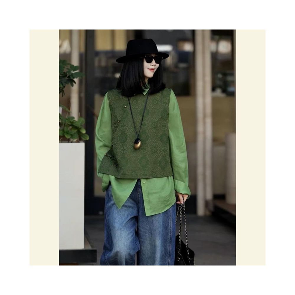 Quqi 2025 Autumn New Style New Chinese Style Age Reducing and Slimming Unique Premium Green Vest Shirt Top Set image 0