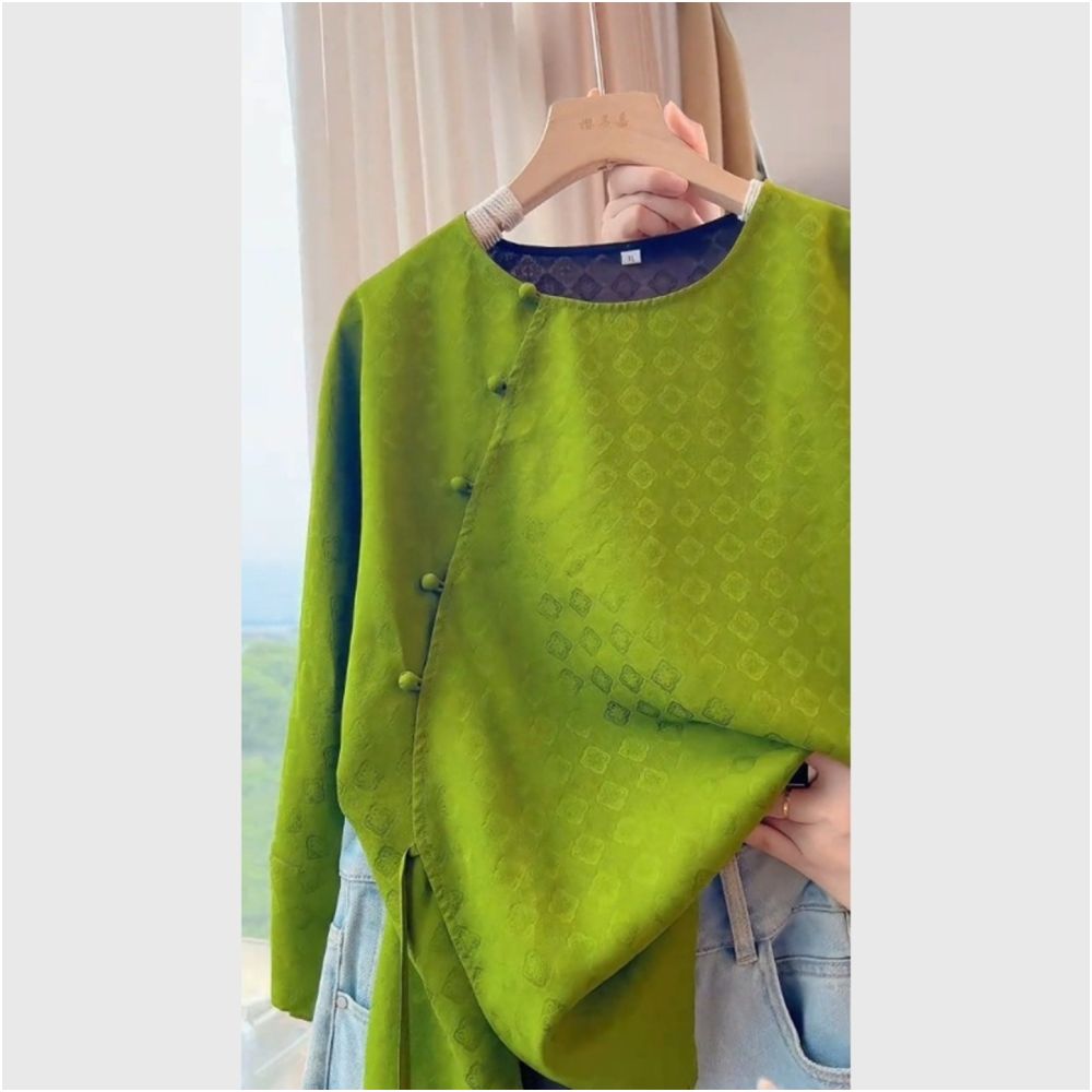 New Chinese style green jacquard shirt for autumn 2025 new and improved Tang style shirt with slanted collar and lace up young fragrant cloud yarn top image 2