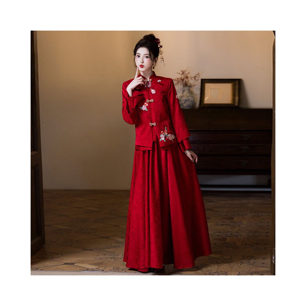 Chinese style exquisite toast dress 2025 new engagement bride appears slim plus size red wedding dress Xiuhe dress wedding dress image 0