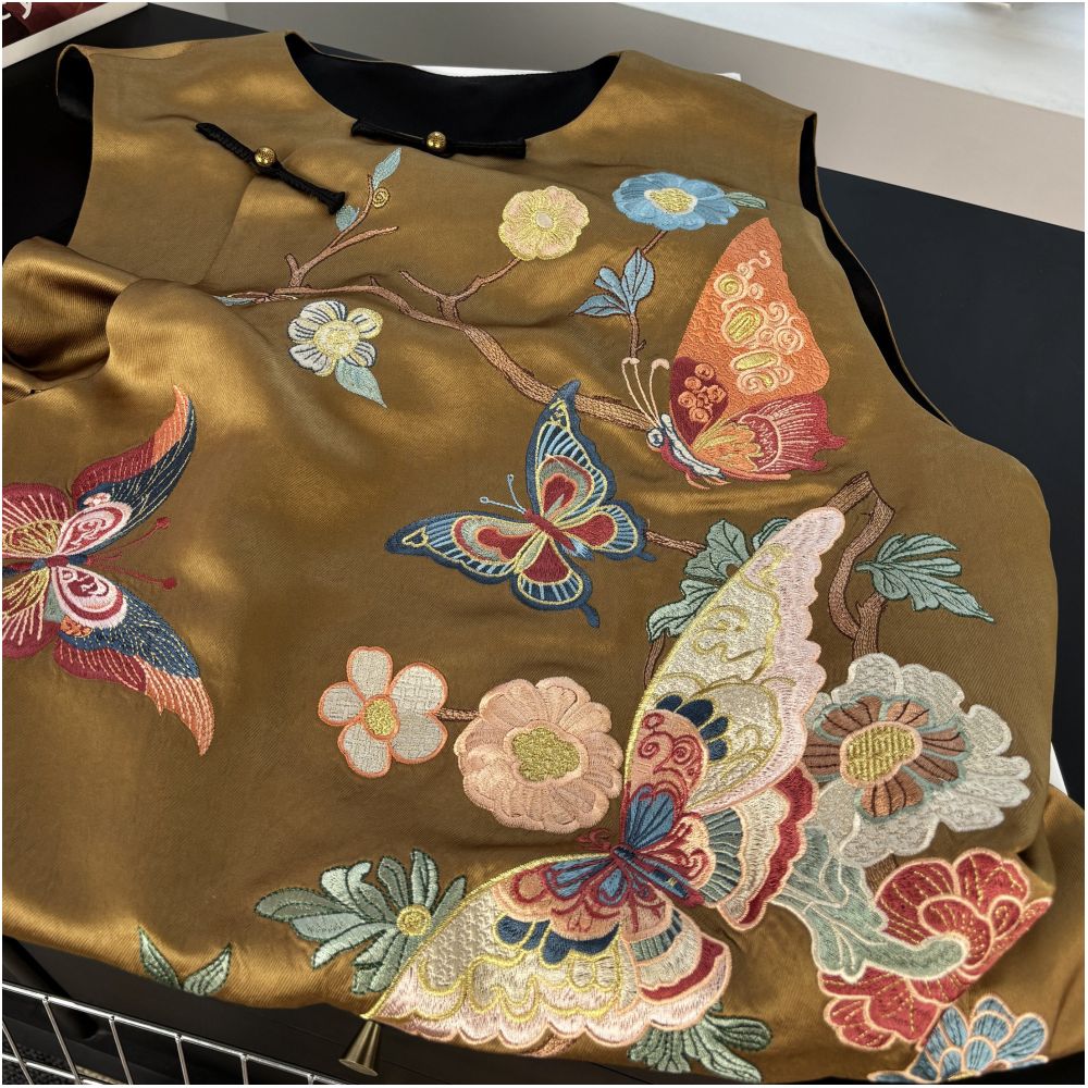 S andro Madge s New Chinese Butterfly Love Flower National Style Embroidery Vest Women s Retro Zen Improved Top image 2