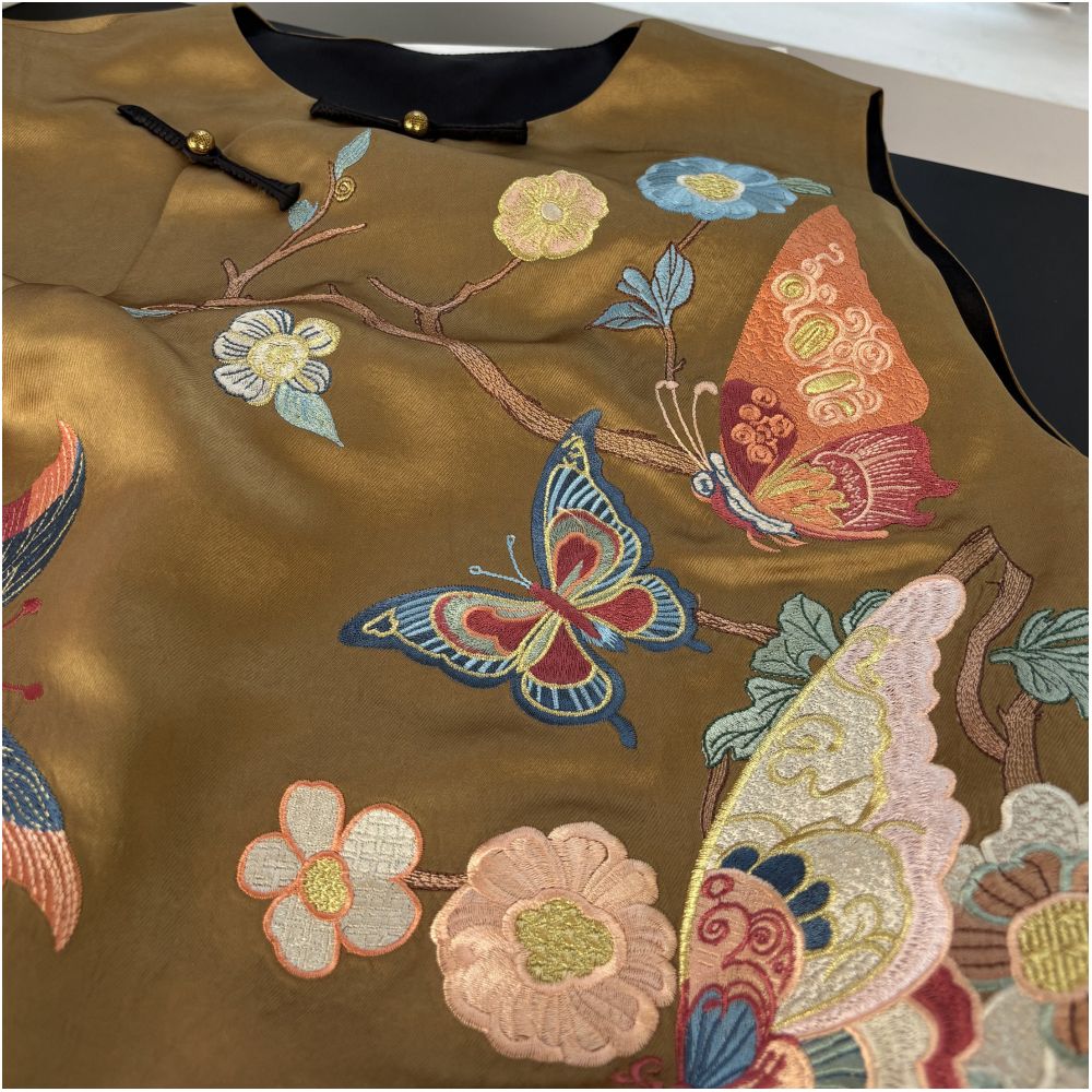 S andro Madge s New Chinese Butterfly Love Flower National Style Embroidery Vest Women s Retro Zen Improved Top image 3