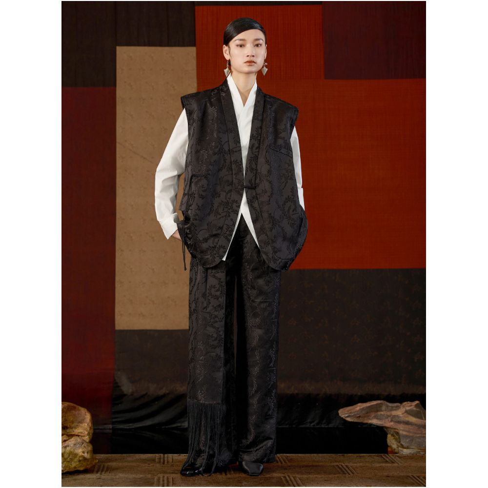 Fashionable high waisted asymmetrical jacquard tassel long pants with wide legs versatile casual pants J43K8025 both inside and outside the industry image 1