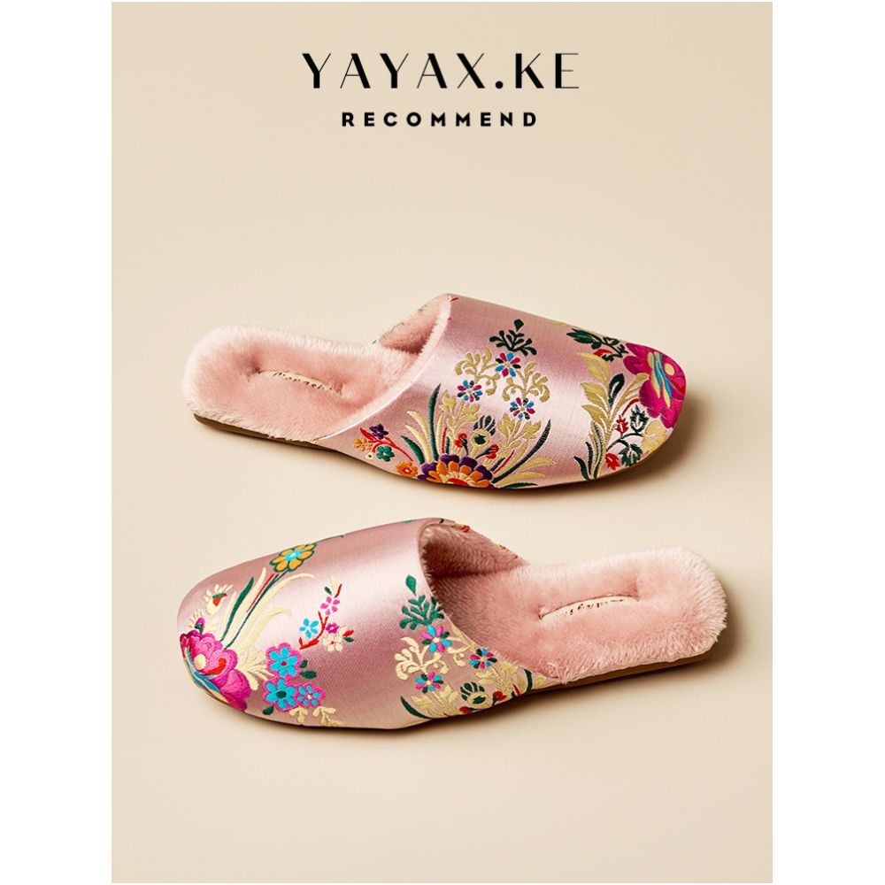 Ladies embroidered silk and cotton slippers for autumn and winter home and indoor Chinese ethnic style anti slip plush warm slippers image 2
