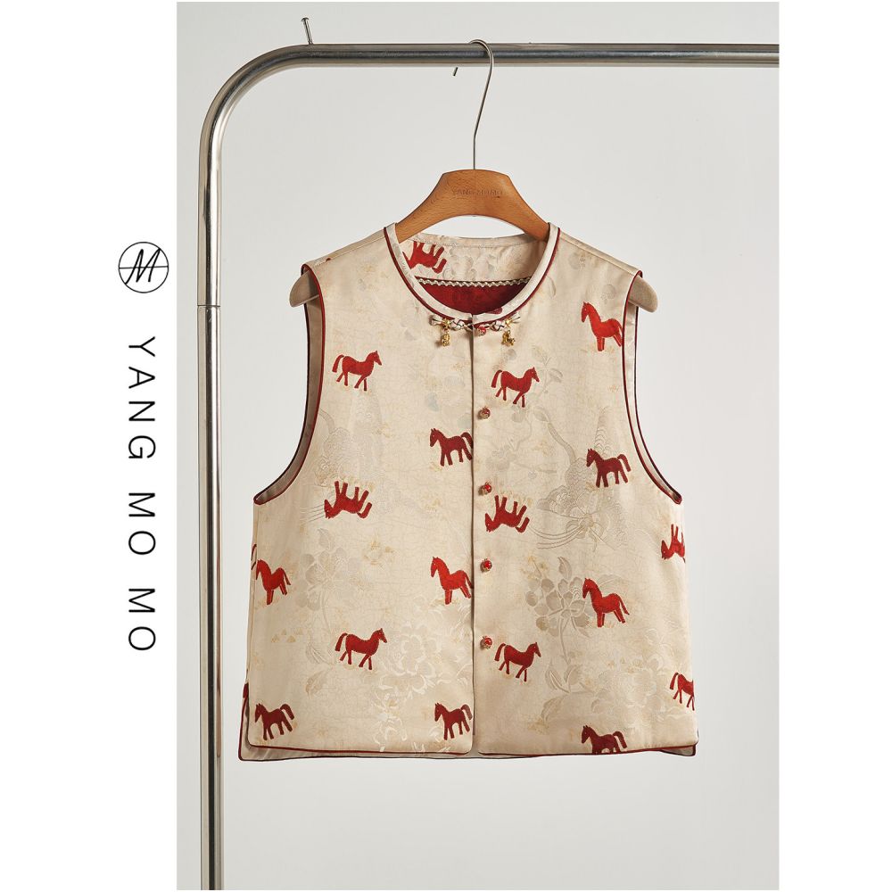 New Chinese style retro and noble round neck red pony jacquard splicing double sided wearing vest spring and autumn new women s clothing image 3