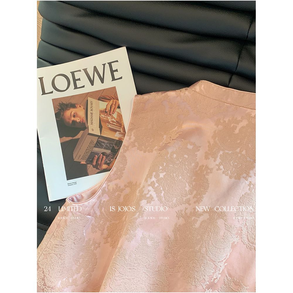 New Chinese style pink dark patterned jacquard diagonal breasted Chinese style vest for women high end and beautiful with a Western style layered on the shoulder top image 3