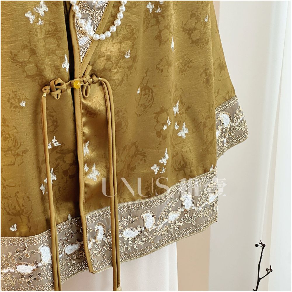 UNUS New Chinese style outer garment with butterfly embroidery retro cardigan tea jacket luxurious V neck thin jacket top image 3