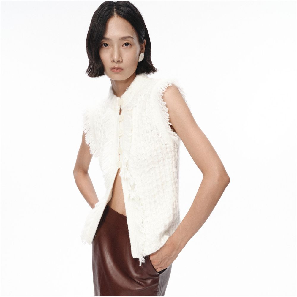 Arrival Spring and Autumn Versatile Texture White Woolen Tassel Round Neck Tank Top Sleeveless cardigan Top image 3