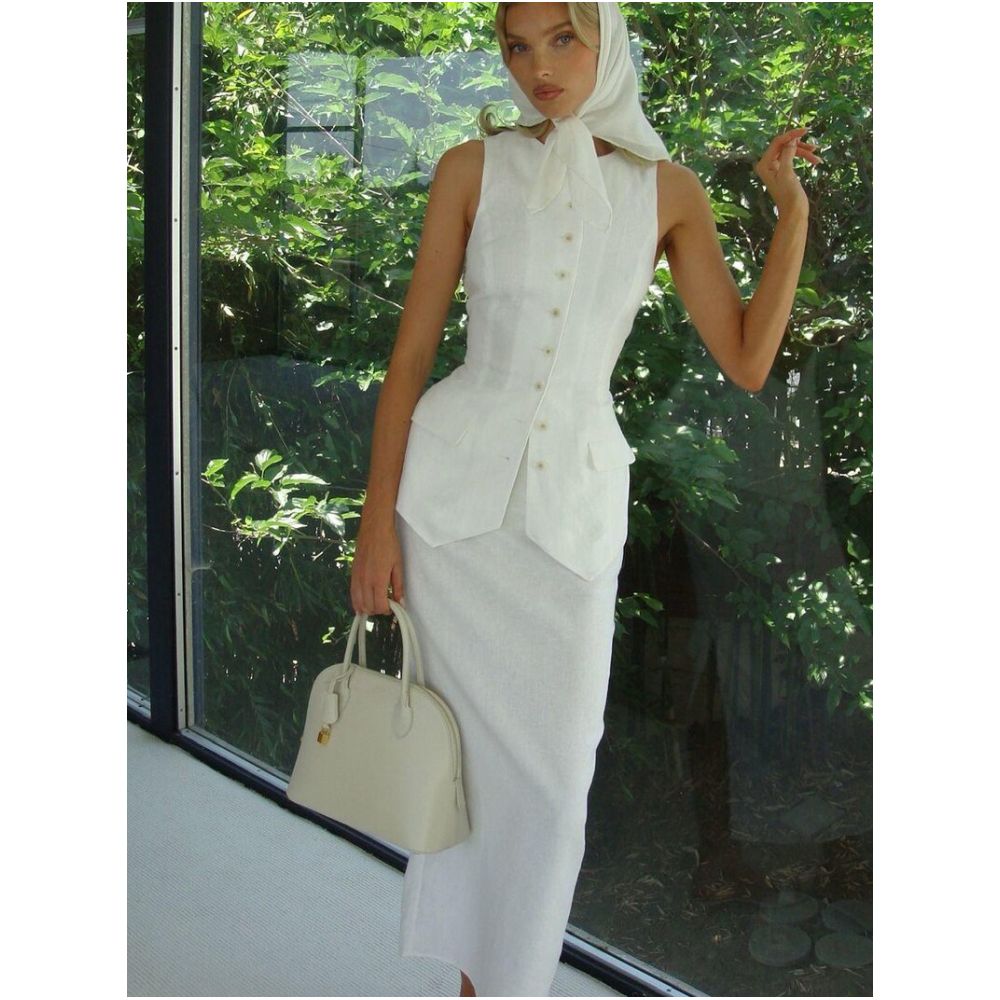 Elsa s same style linen round neck sleeveless fitted waist vest top and high waist skirt set in Instagram style image 1