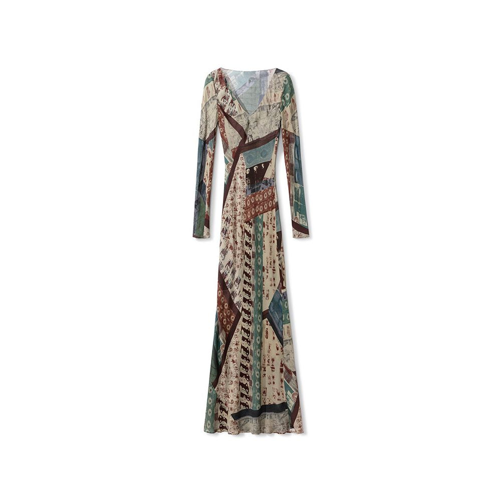 Differentiate from the market version with a 100 vintage silk style deep V waist mulberry silk printed dress and vacation long skirt image 5