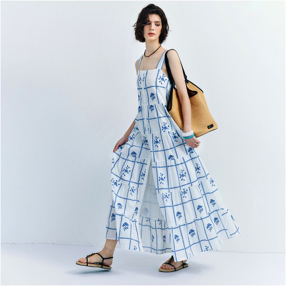 Konggu Echo Heavy Industry Embroidered French Holiday Style Wide Shoulder Strap Square Collar Grid Embroidered Strap Dress image 1