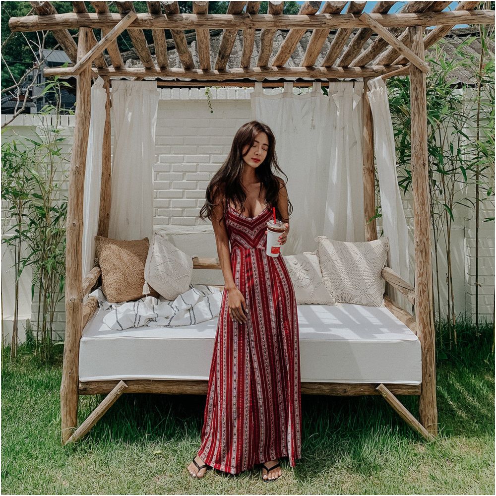 Ethnic style printed vacation dress for women beach tourism backless beach dress back strap slit over knee long dress image 3