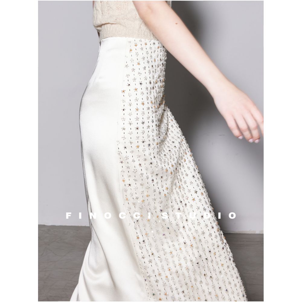 FINOCCI Colored Gemstone and Diamond Embroidery Double Layer Thickened High Density Satin Skirt Exuding Elegance and Nobility image 0
