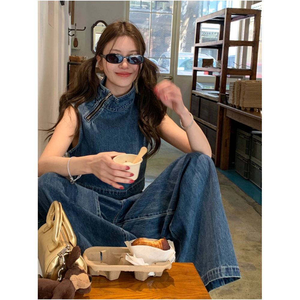 Retro blue denim two piece set for women summer 2026 trendy American style featuring a vest top and wide leg pants image 1