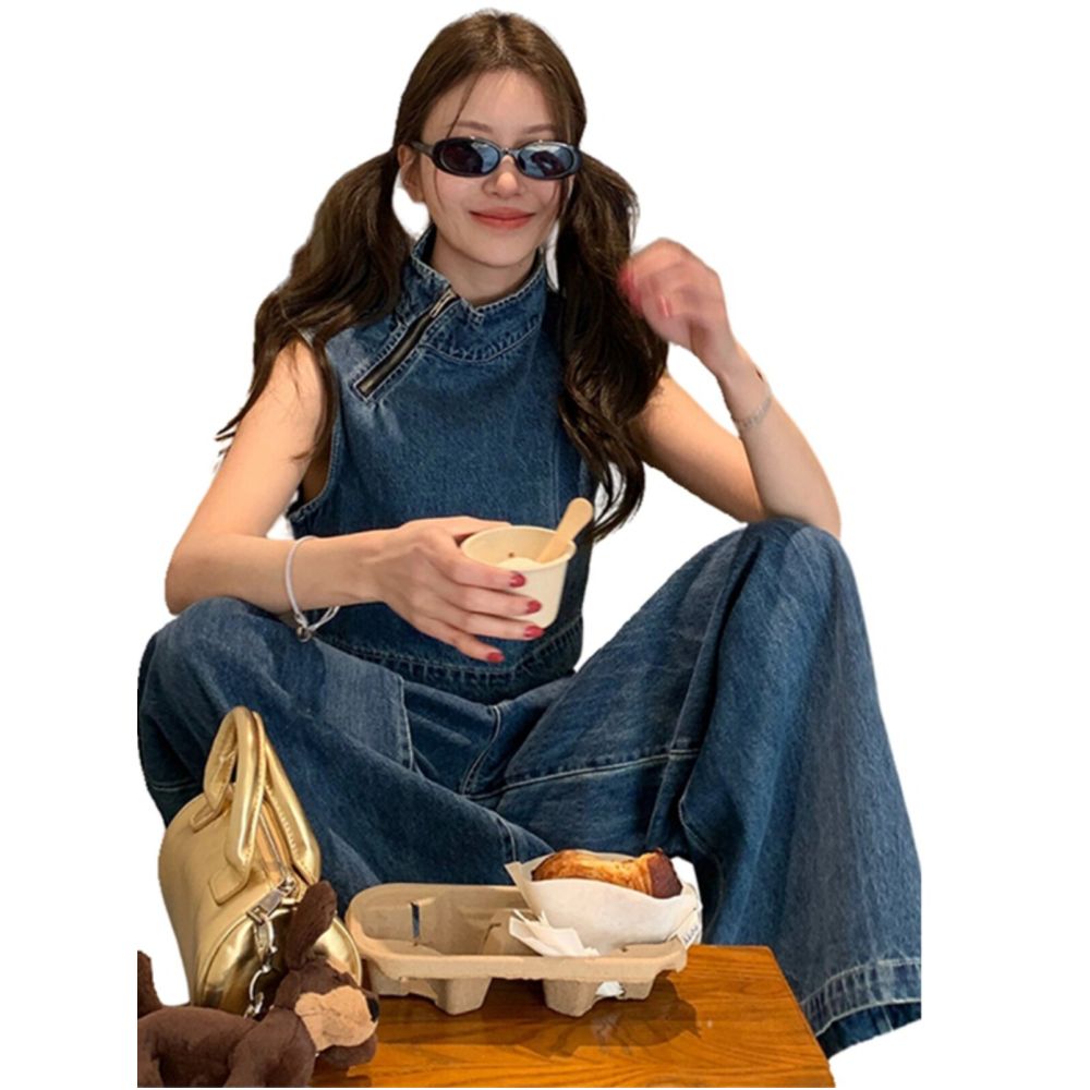Retro blue denim two piece set for women summer 2026 trendy American style featuring a vest top and wide leg pants image 5