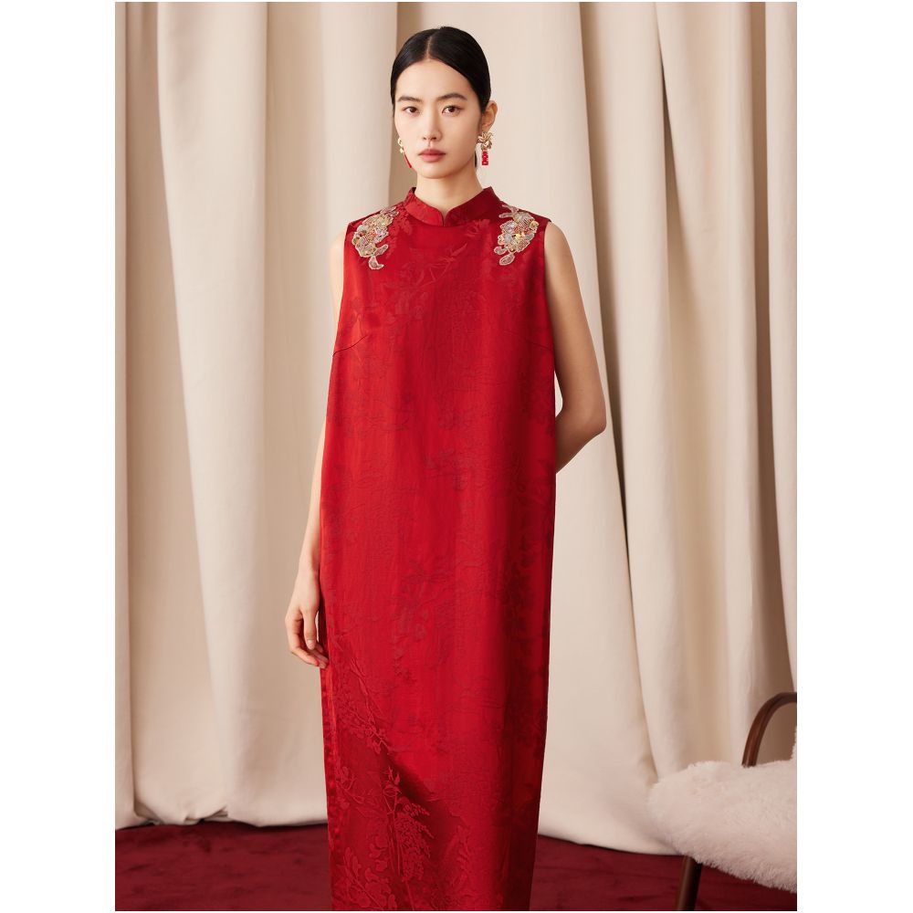 Ruyi Lianyun Chenning New Year Satin Jacquard Sequin Embroidered Flower Bud Dress for Women New Chinese Wedding Morning Robe image 3