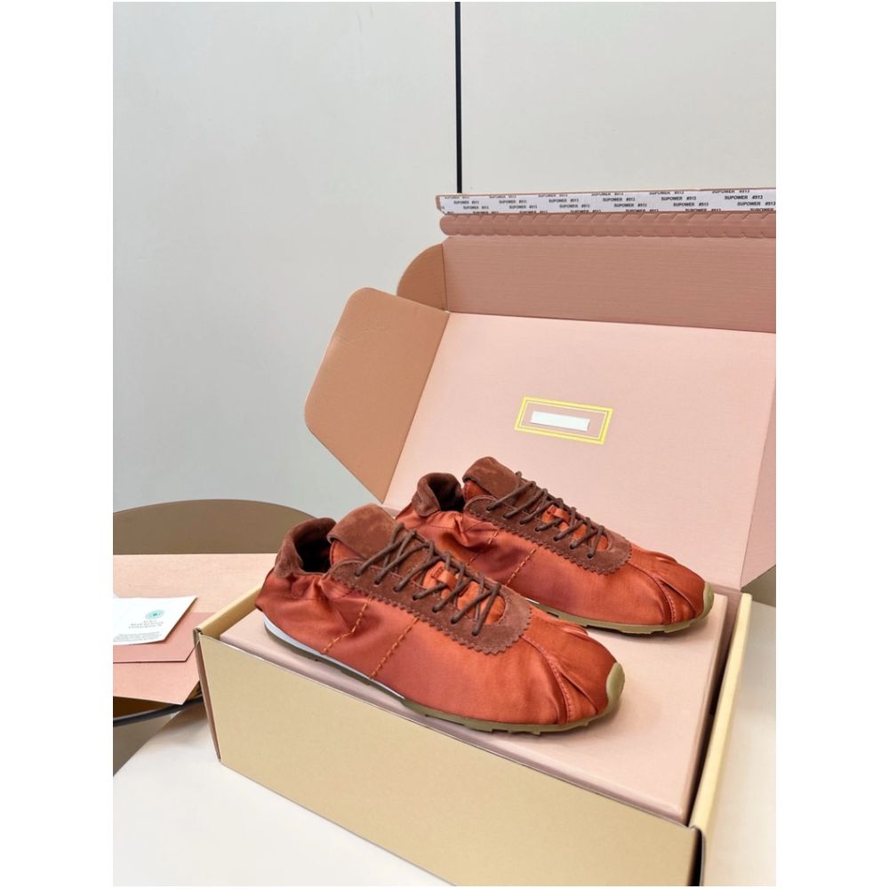 ASAYA6440 – Satin Soft Runner Sneakers 👟✨