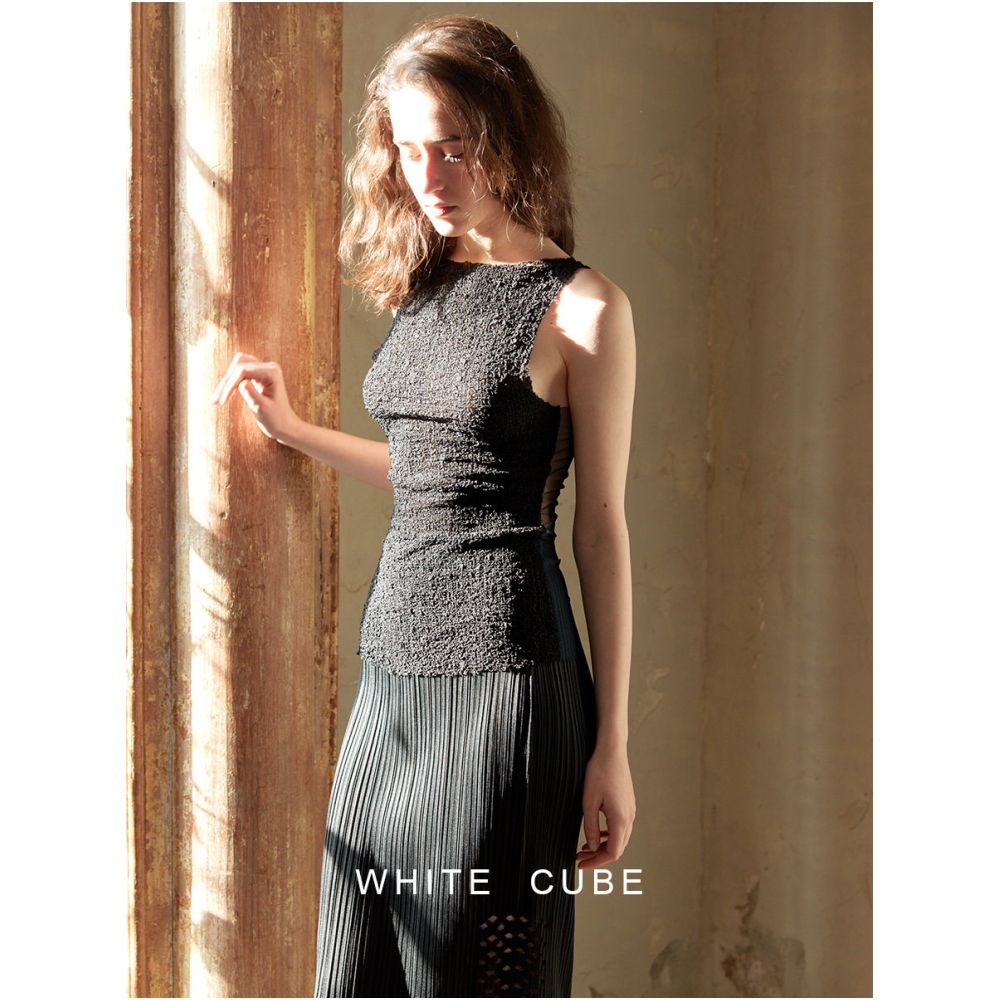 whitecube2026 Textured Silk Black Mesh Backless Slim Fit Tank Top for Women image 1