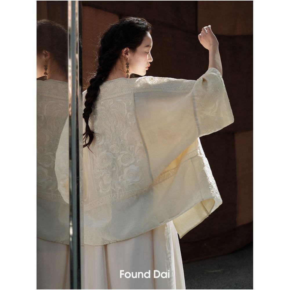 Miao Embroidery Style 10 Embroidery Pieces 700 000 Stitches New Chinese Style Outerwear image 4