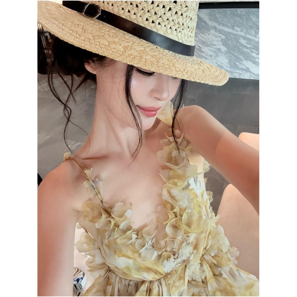 NALYSA Korean style floral camisole top for women summer vacation style youthful and unique super cute travel outfit image 1