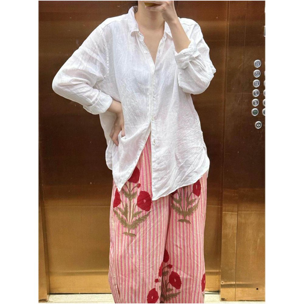 Early autumn relaxed and casual style retro pastoral vacation look lightweight floral print striped wide leg pants for women image 1