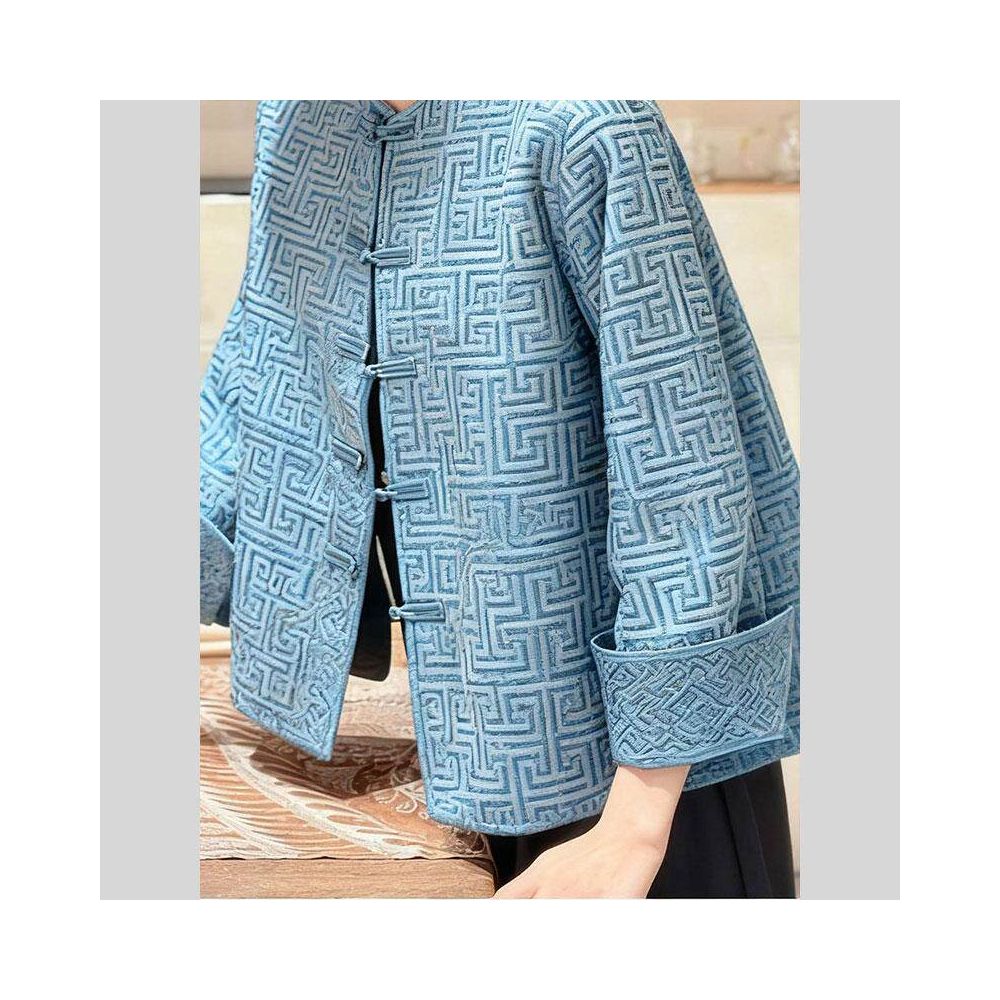 New Chinese style Chinese style super beautiful early winter jacket 2025 autumn and winter new style this year s popular explosive retro top for women image 3
