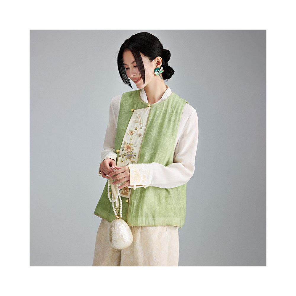 Moyu Spring Summer New Collection Fresh and Elegant Jacquard Satin Jacket with New Chinese Embroidered High End Vest Top image 2