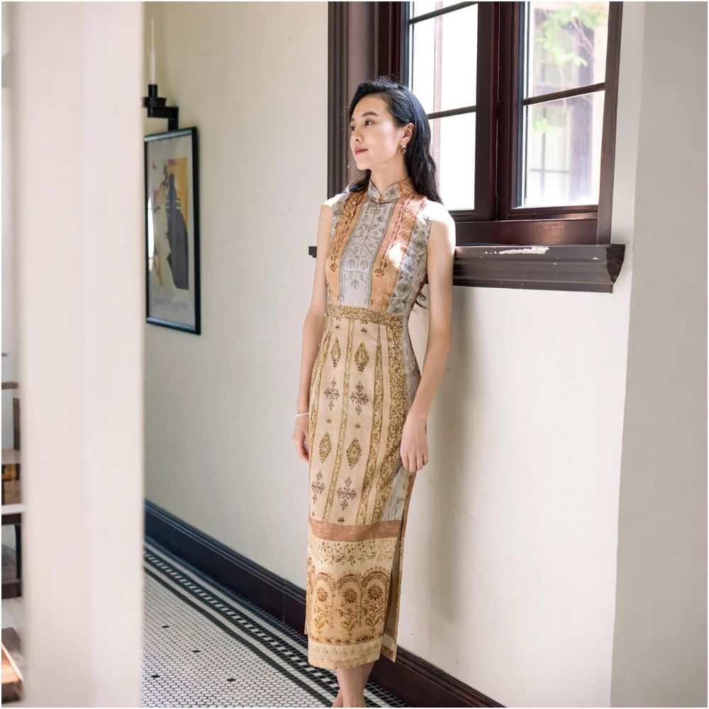 Momo 2025 Spring Summer New Sleeveless Half Open Long Style Retro Chinese Daily Tencel Ma Cheongsam West Asia image 1