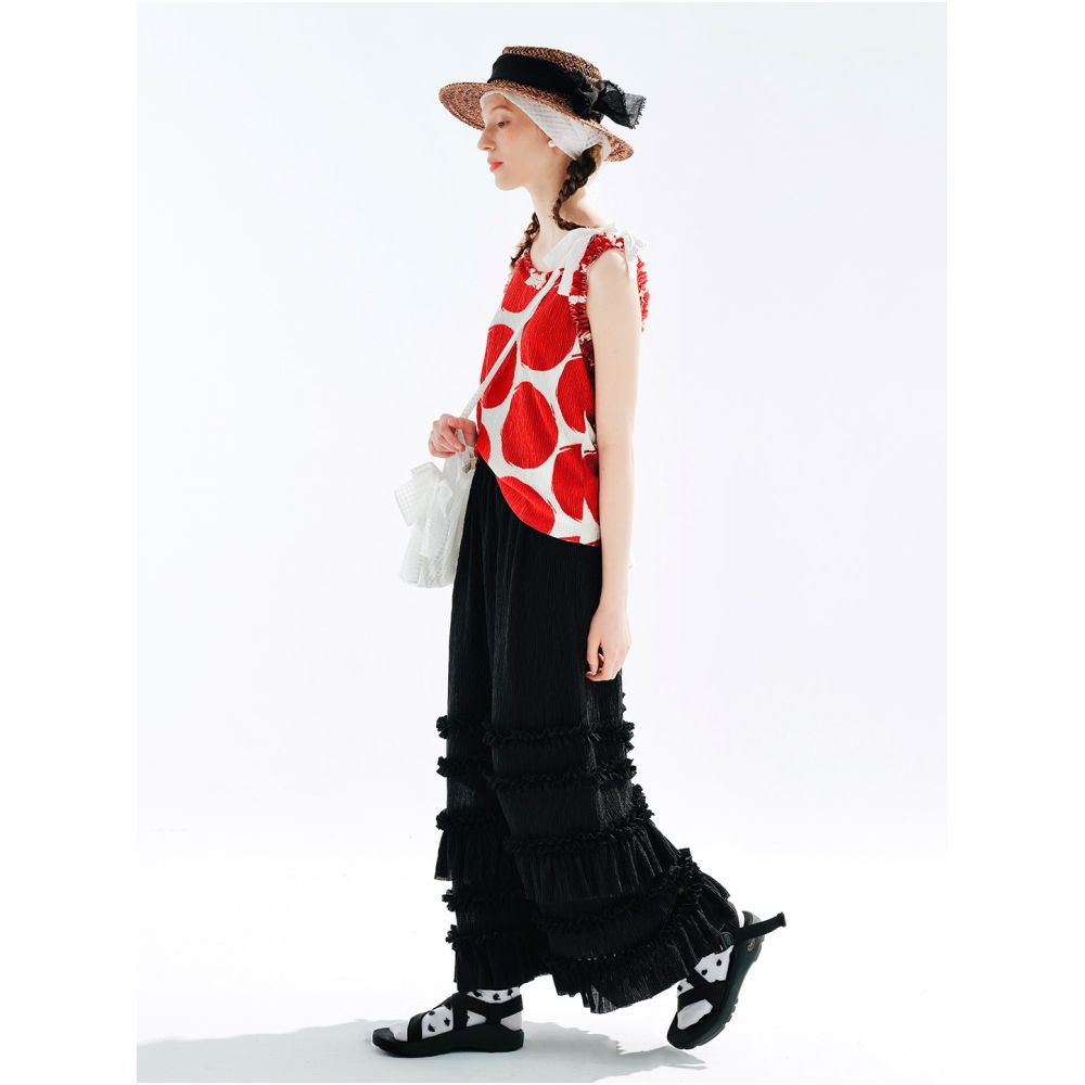 imakokoni Original 2026 Summer Artistic Polka Dot Crinkled Red Vest with Lace Trim Sleeveless Top for Women image 3