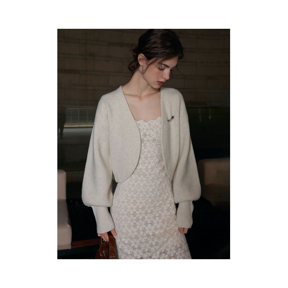ASAYA6757 – Étoile Lace Midi Dress & Soft Muse Knit Cardigan 🤍🪞