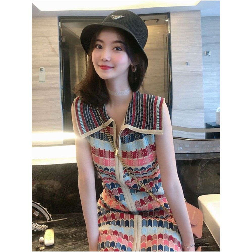 Summer high end design niche collared dress for petite women perfect for photoshoots beach vacations and beach wear in Sanya image 0