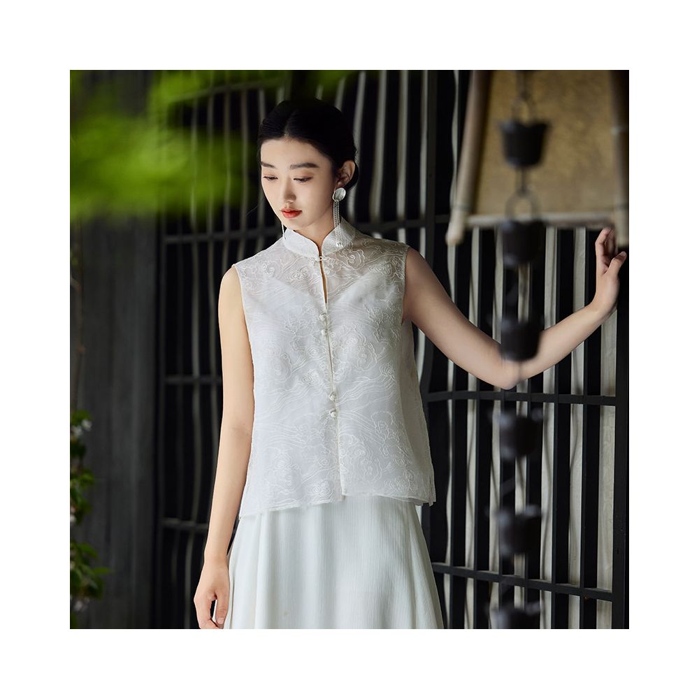 ASAYA6798 – Ivory Cloud Mandarin Vest ☁️🤍