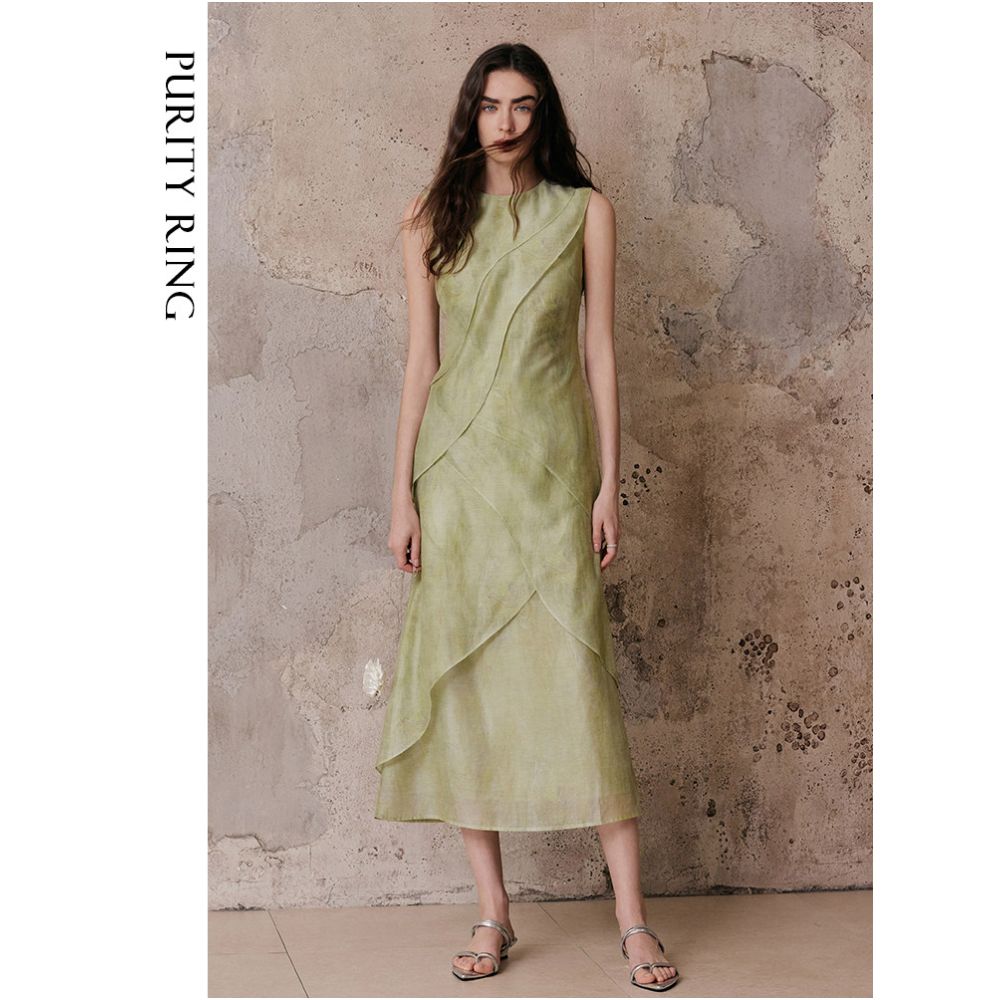 PURITY RING Layered Sleeveless Fitted Dress with a Hazy Diffusion Design image 2